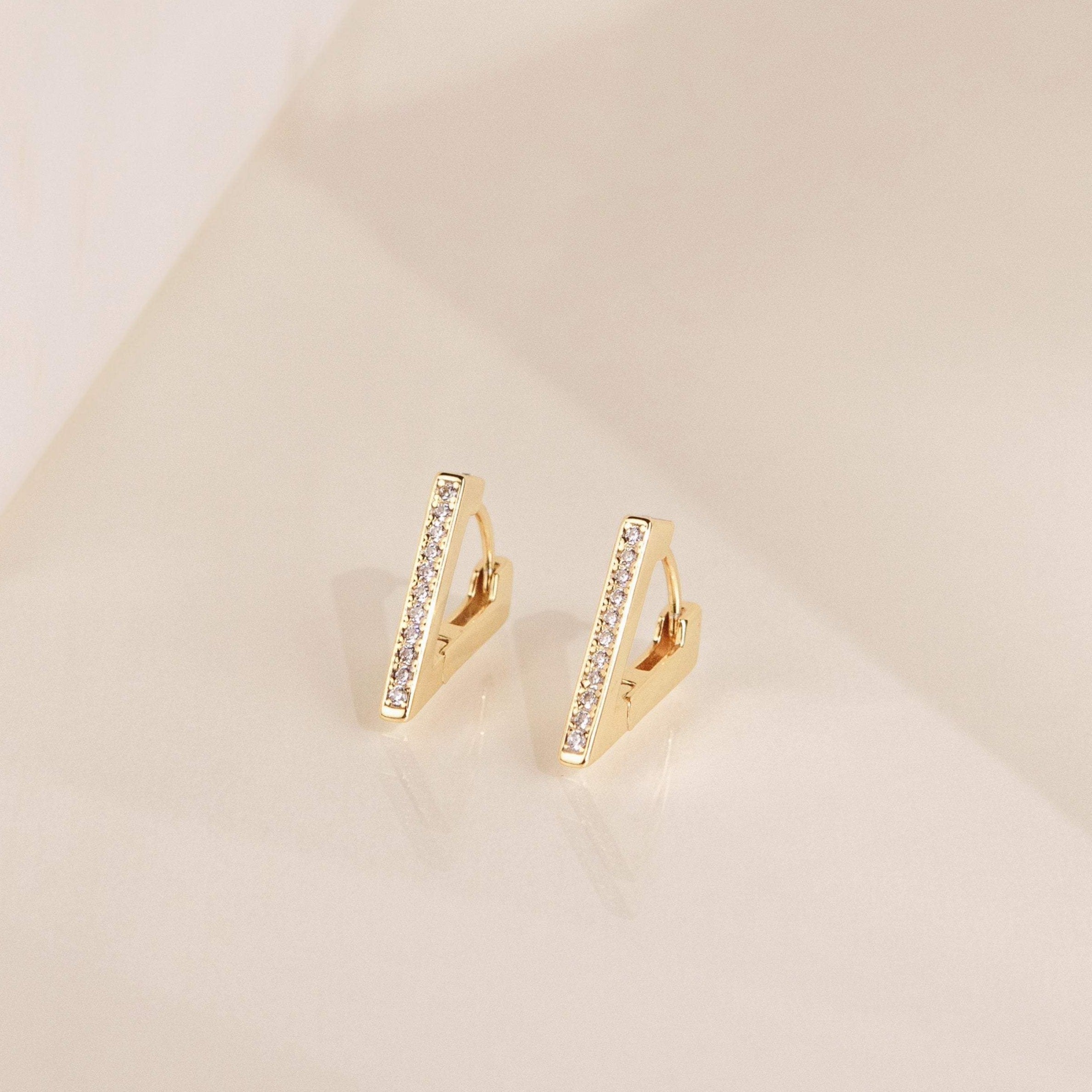 Ezra Triangle Earring With Gold Plated.